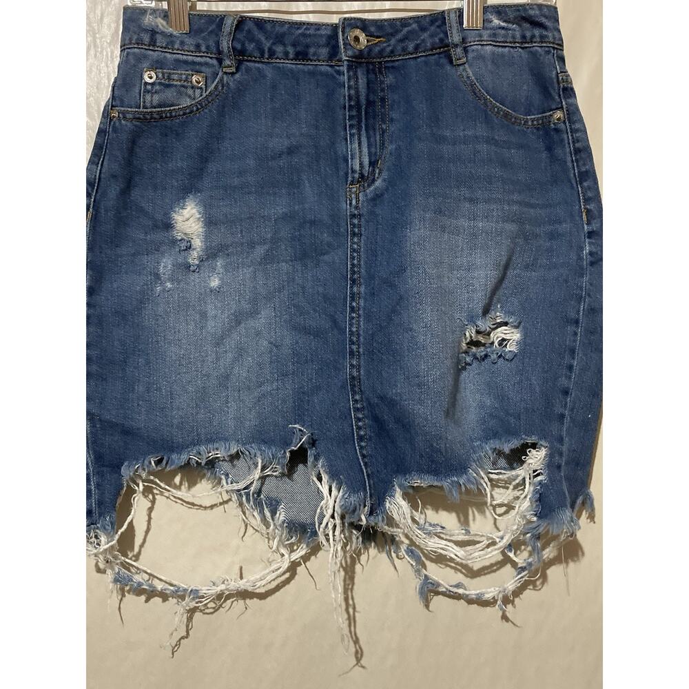 Yfl Reserved Women's Jean Skirt Waist Size 29 Small Blue Denim Destroyed mini